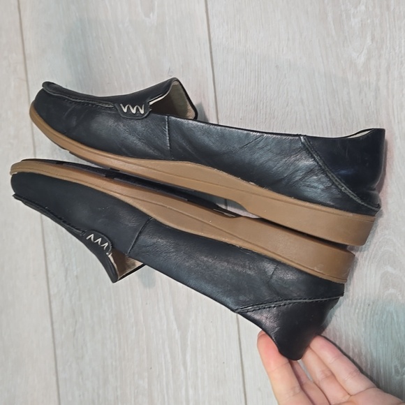 Olukai Women's Kiele Leather Black Loafers Slip On Shoes Sz 8 - Picture 8 of 11